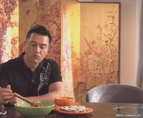 香港明星吃午餐图片,镜头下的美食瞬间