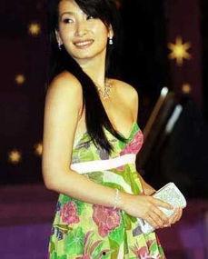 女明星们下垂的胸,美丽背后的秘密